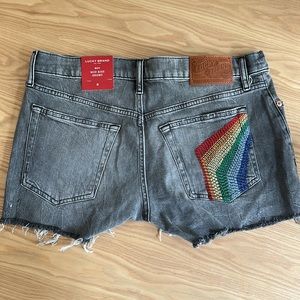 Lucky Brand “boy” mid rise shorts